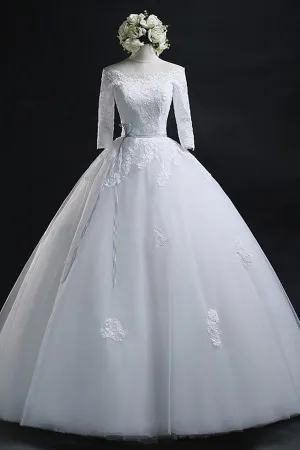 Scoop Ball Gown Bateau Long Tulle Wedding Dress With Lace-715482