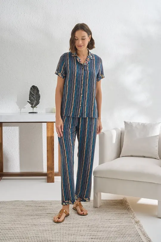 Sevim & Gizzey Blue Striped Floral Pajamas With Half Sleeves (Copy)