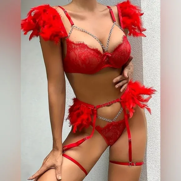 Sexy Lace Red Lace Lingerie Set with Feather Accents and Chain Details ✨🔥🔥