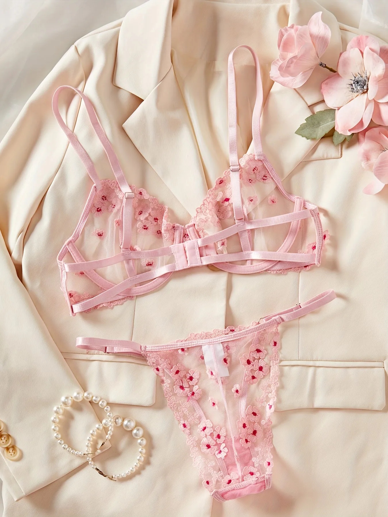 Sexy Lingerie Set for Ladies - Alluring Design for Special Occasions