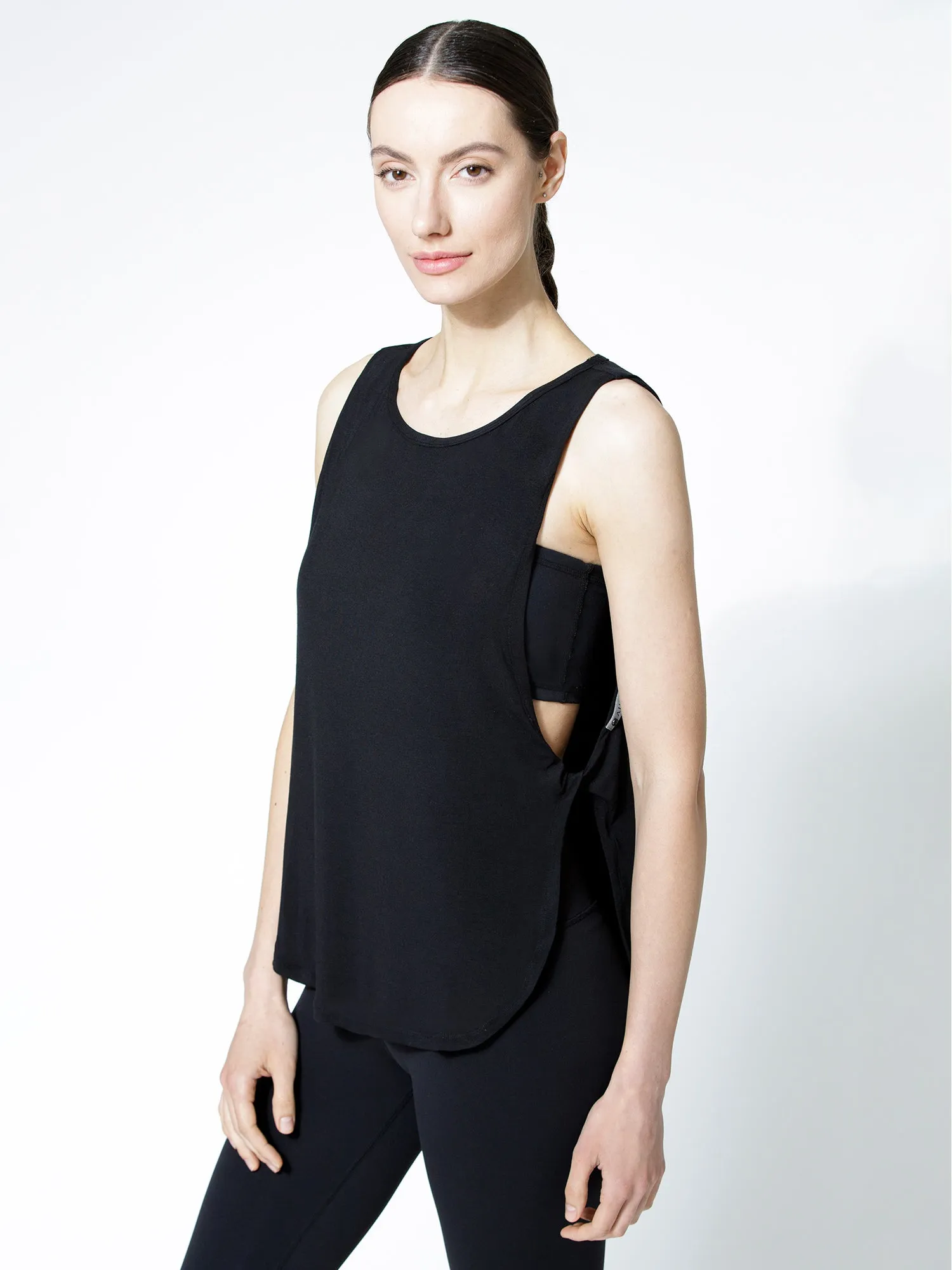 SIDE TWIST SURF TANK, LONG, BLACK