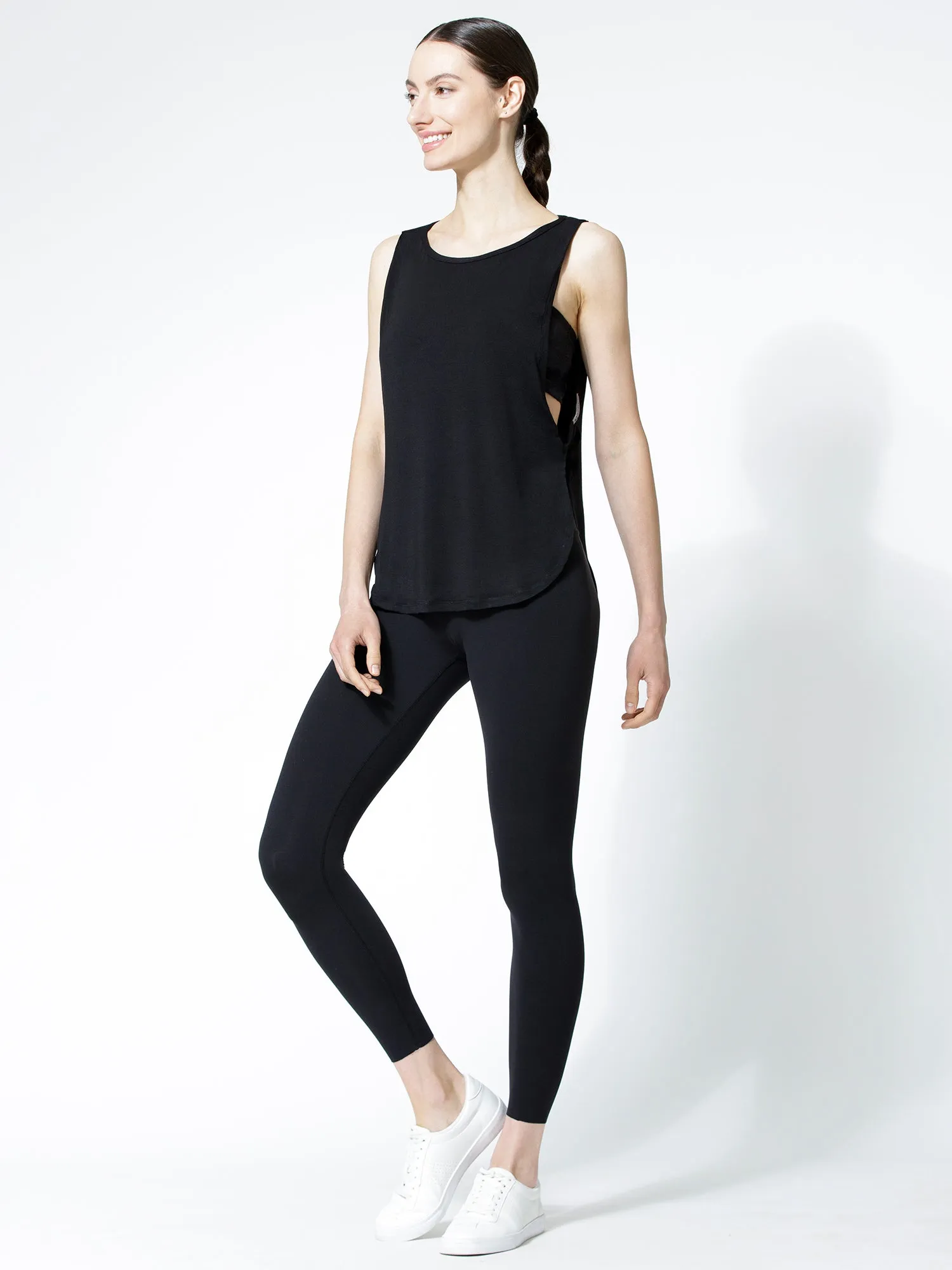 SIDE TWIST SURF TANK, LONG, BLACK