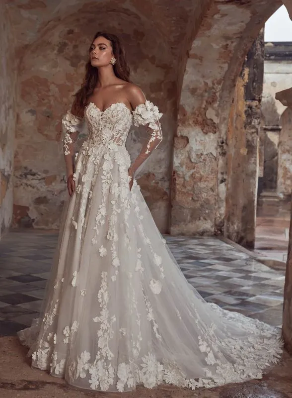 Size 8 Calla Blanche 123111 Shania Ivory/Latte Gown