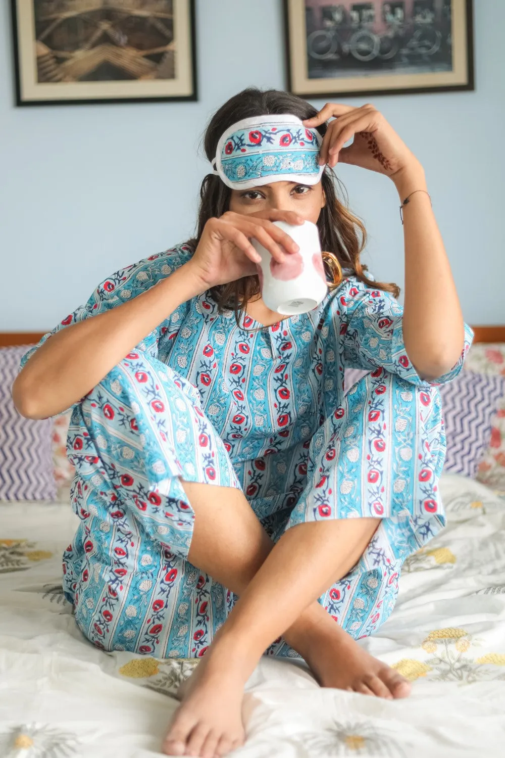 Sootisyahi 'Daisy Day' Handblock Printed Pure Cotton Night Suit