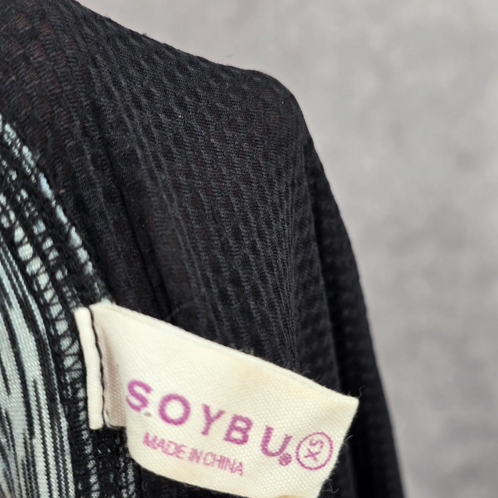 Soybu Gray Black Activewear Sportswear Performance Tshirt Top Extra Small XS