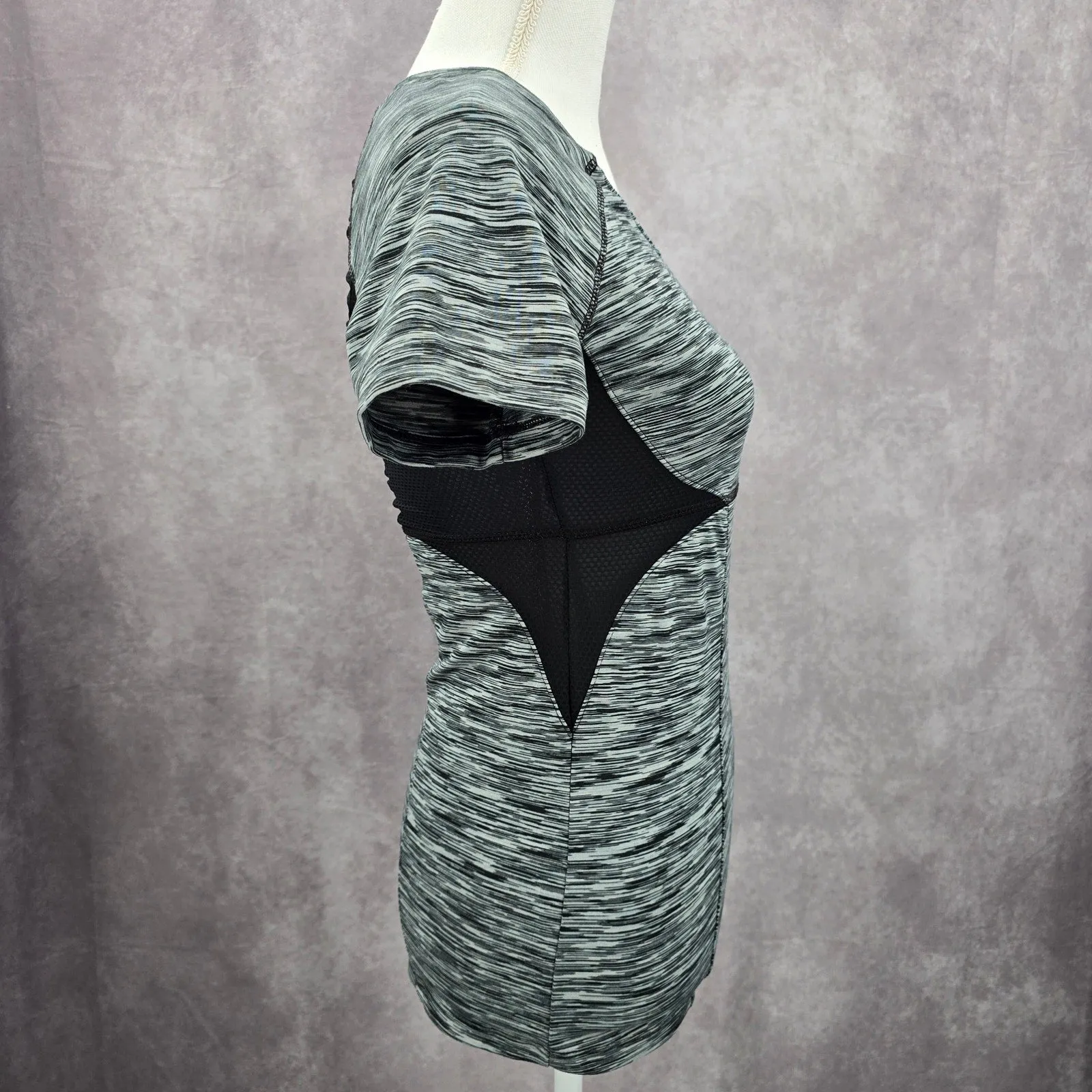 Soybu Gray Black Activewear Sportswear Performance Tshirt Top Extra Small XS