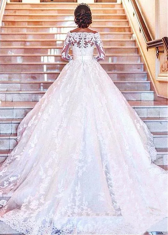 Spaghetti Straps Wedding Dress With Lace