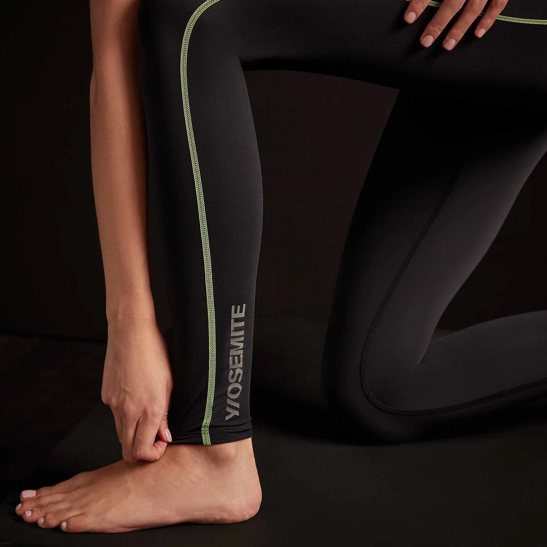 Spiral Seam Legging - Black/Yellow/Grey