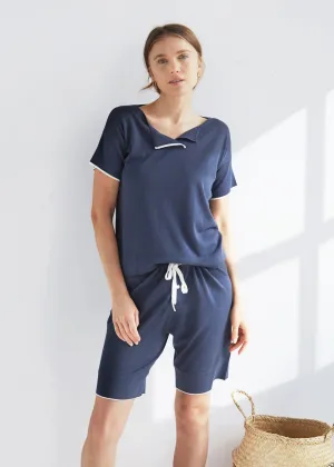 SPLIT NECK TEE