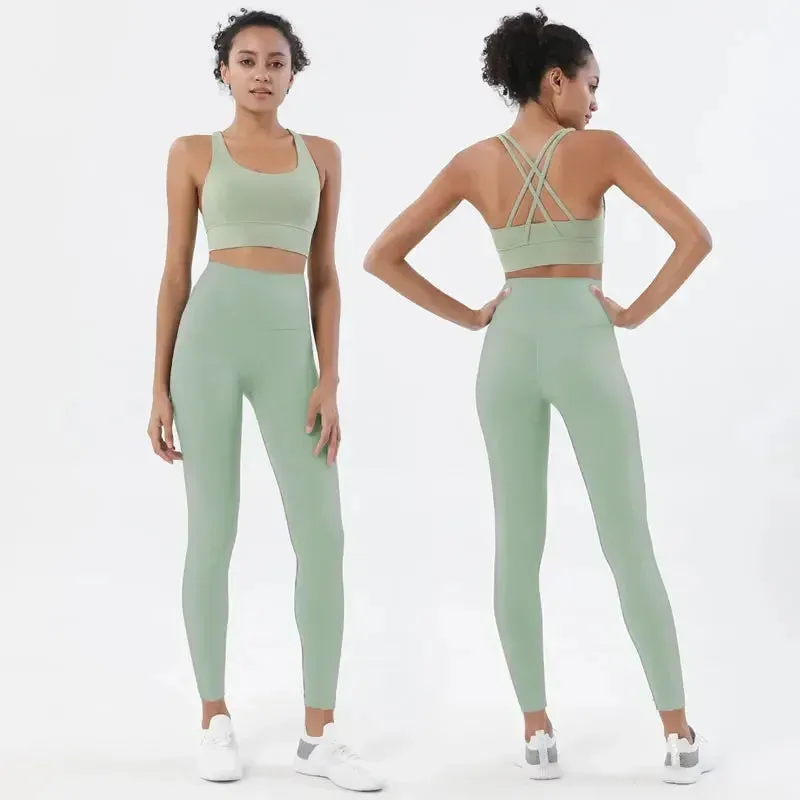 Sports Bra and Leggings Two-Piece Set - Women's Gym Outfit