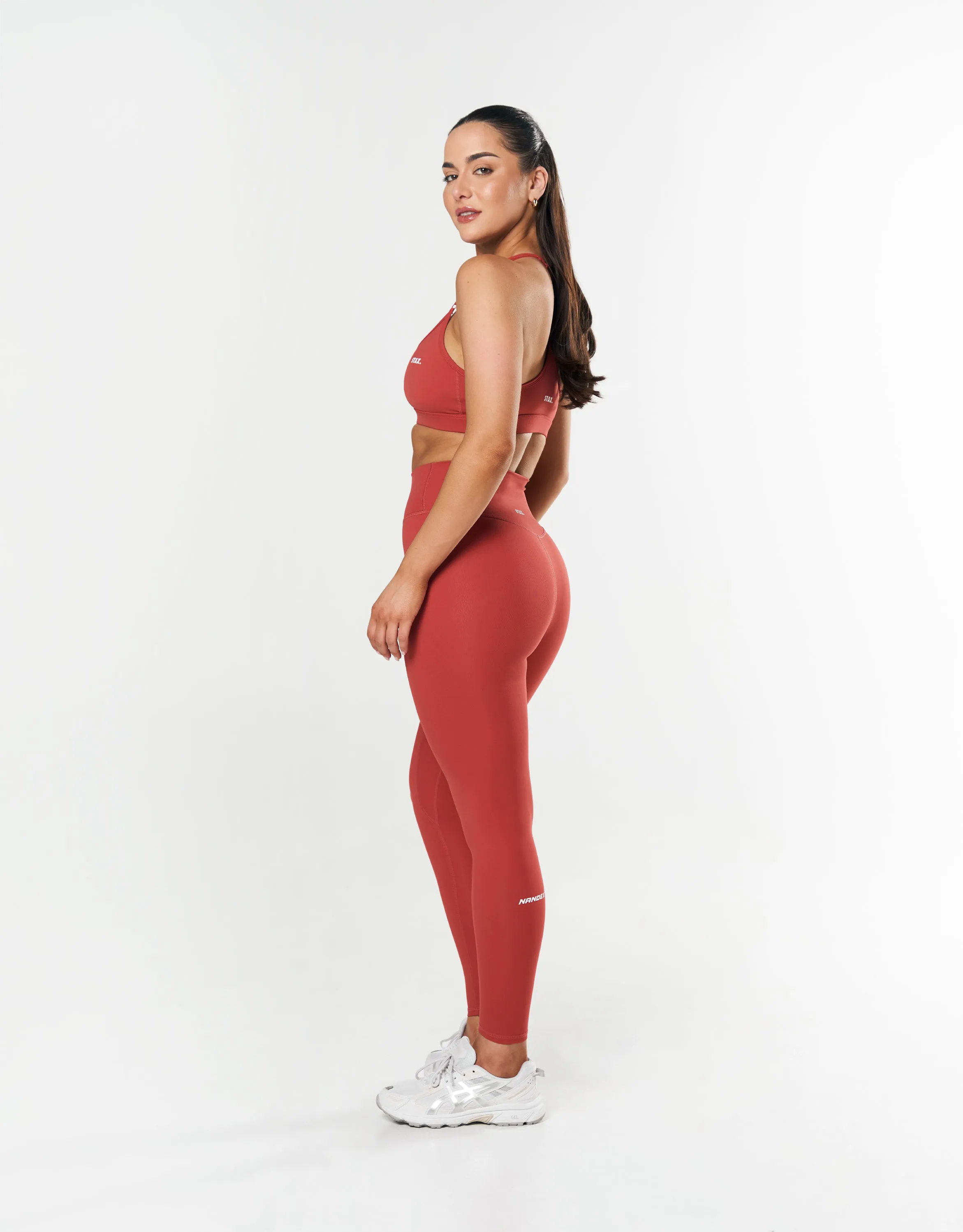Strappy Crop NANDEX ™  - Mahogany