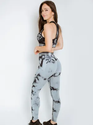 Striped Performance Set Grey