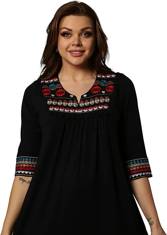 Summer elegant embroidered cotton nightgown for women