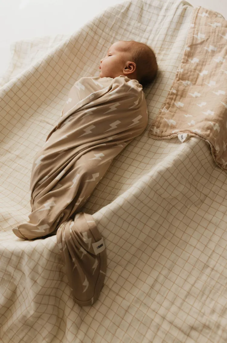 Tan & Cream Lightning Bolt | Bamboo Swaddle