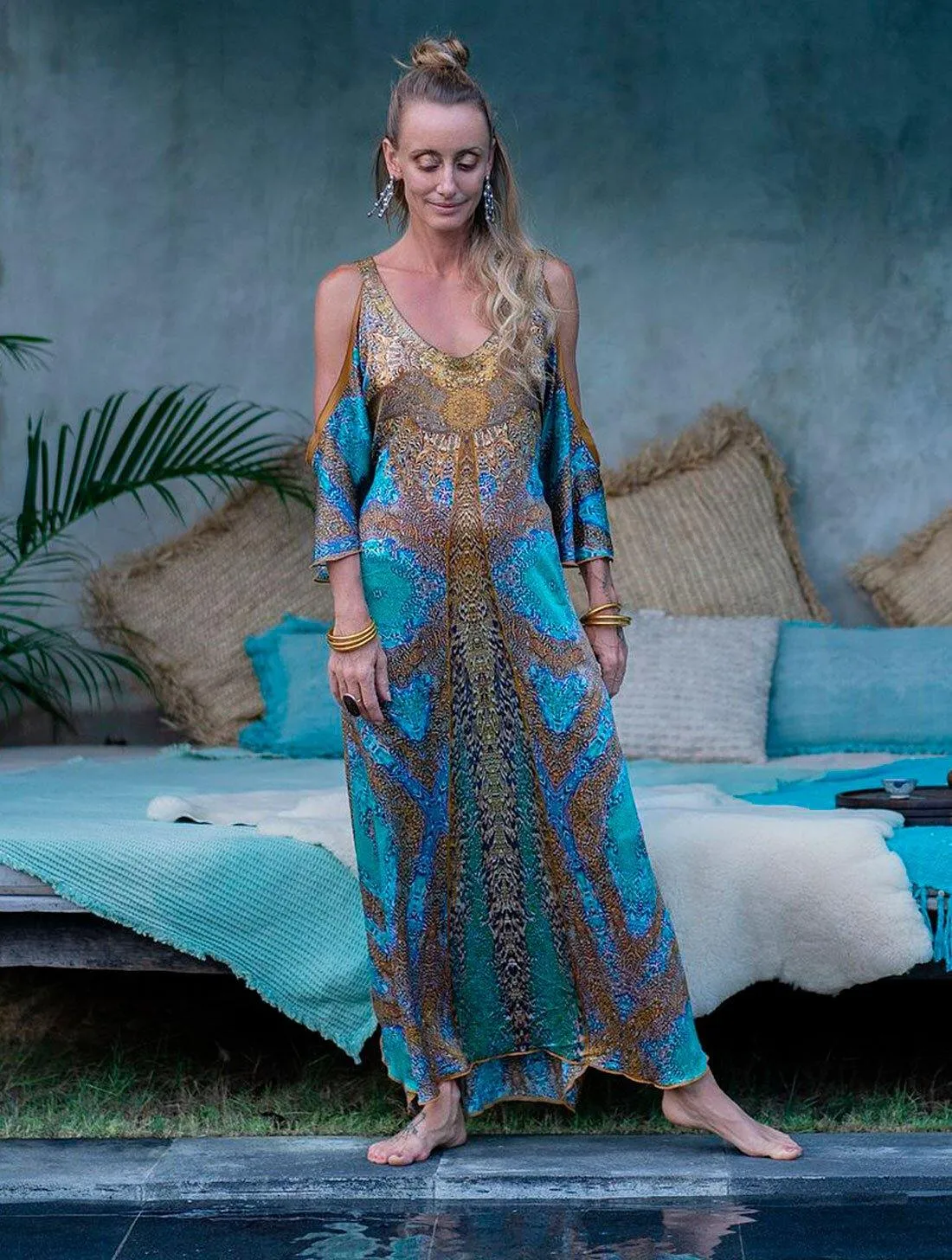 The Siren Open Sleeve Dress