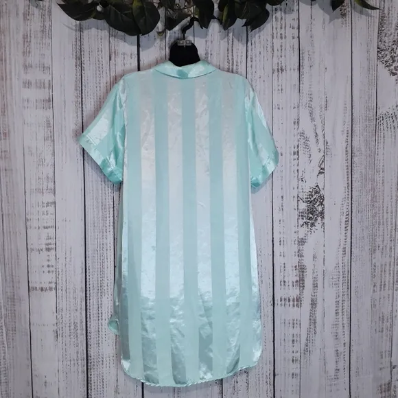 TJW vintage 90s mint green striped collared button up nightgown w/ front pocket