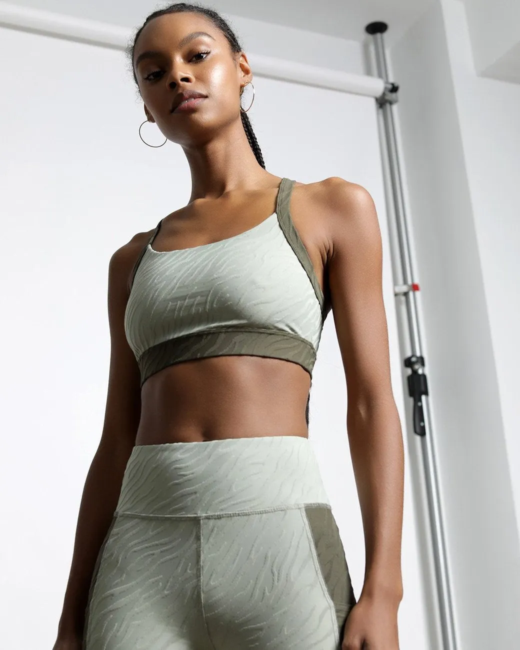 TWENTY Bali Tiger 3D Activewear High Waist Legging Army