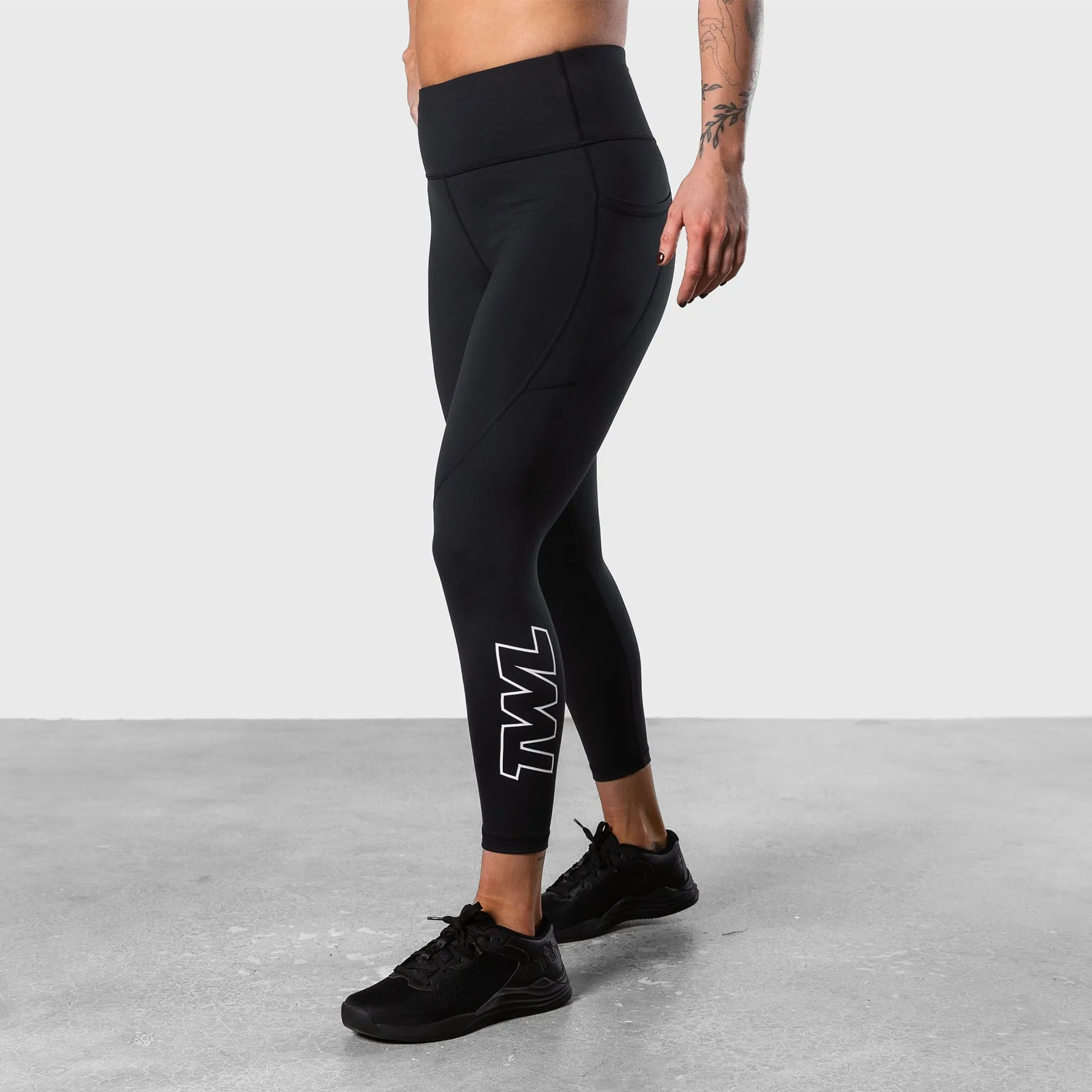 TWL - WOMEN'S ENERGY HIGH WAISTED 7/8TH TIGHTS - ATHLETE - BLACK/WHITE