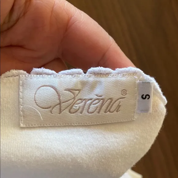Verena Elegant pale yellow Lace Trim Sleepwear