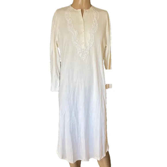 Verena Elegant pale yellow Lace Trim Sleepwear