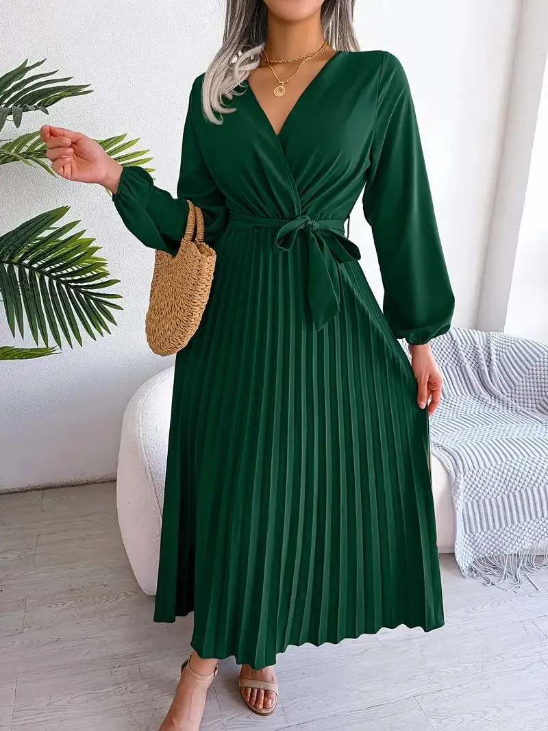 Verónica® | Pleated Midi Dress
