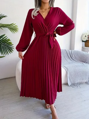 Verónica® | Pleated Midi Dress