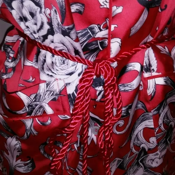 Victoria Secret Pajama Top medium Sleepwear Red White Floral Satin Rope Belt Tie