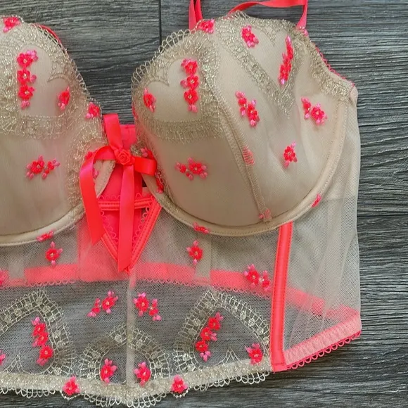 Victorias Secret Dream Angels Lightly Lined Neon Embroidered Corset Bustier 34DD