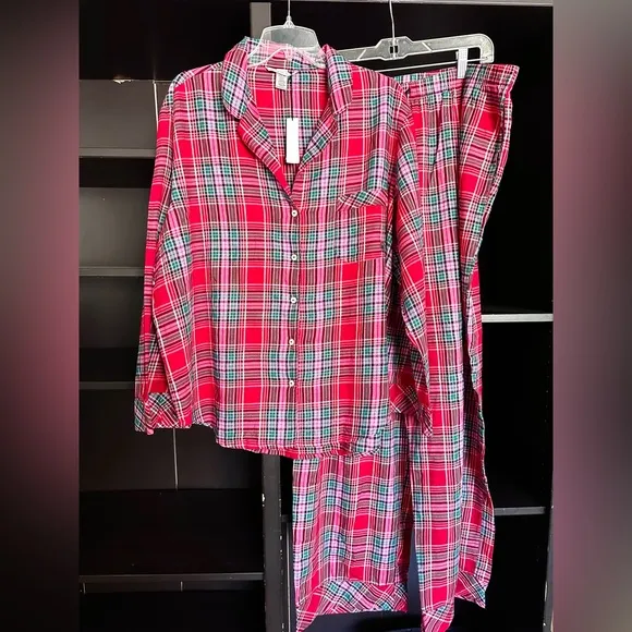 Victoria's Secret Flannel Long Pajama Set, Women's Sleepwear (XL)