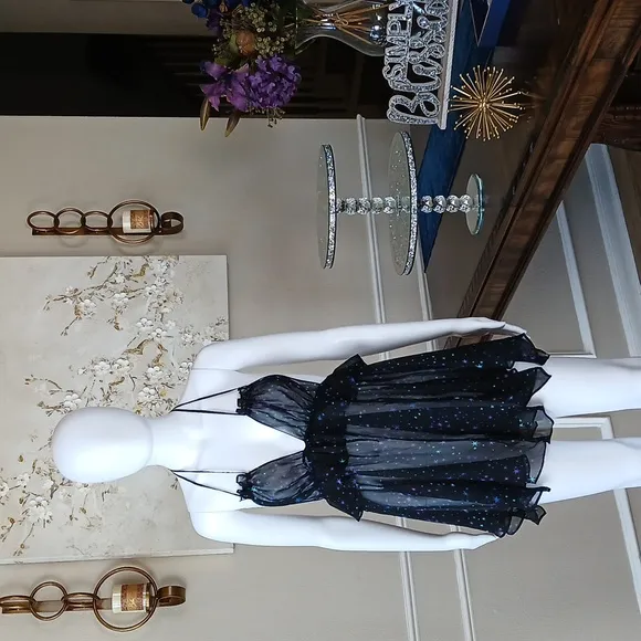 Victoria's Secret Ruffle Asymmetrical Hem  Babydoll Nightie. Size M