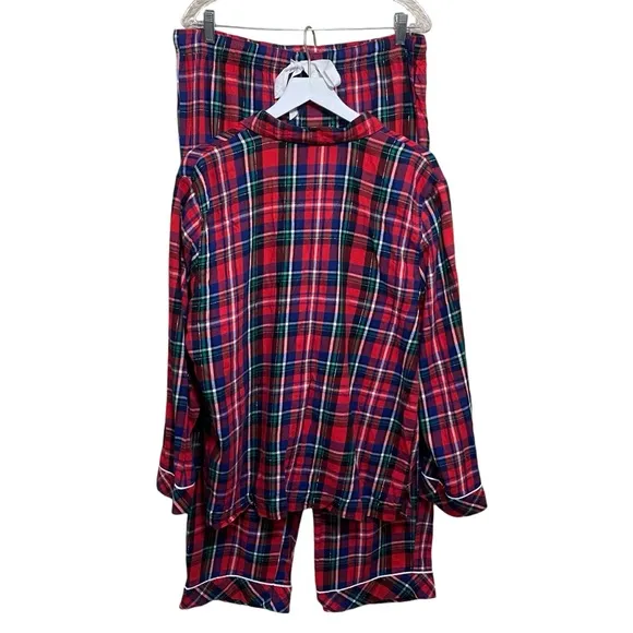 Victoria’s Secret Tartan Plaid Metallic Threading VS Embroidered Pocket PJ Set
