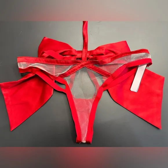 VICTORIA’S SECRET VS Luxe Very Sexy Red Caged Strappy Teddy with Bow Lingerie S