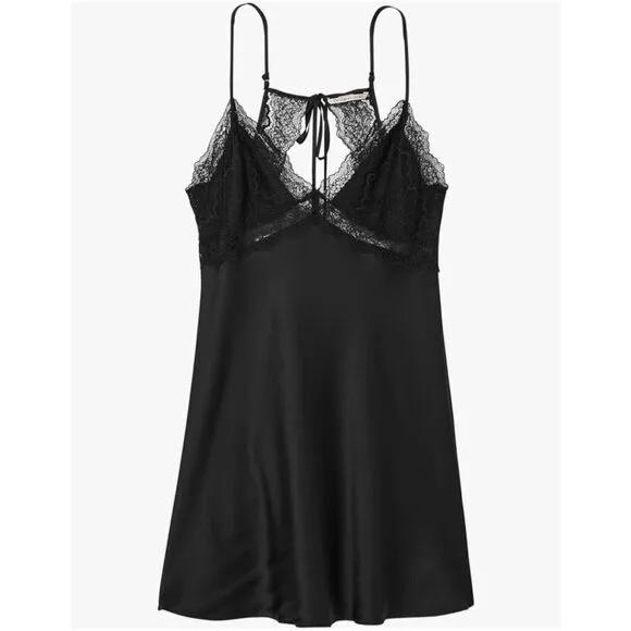 ✨Victoria's Secret Stretch Satin Lace Cutout Black Sz XL Slip✨