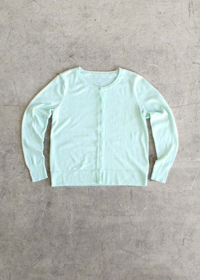 Vintage Femme Cardigan