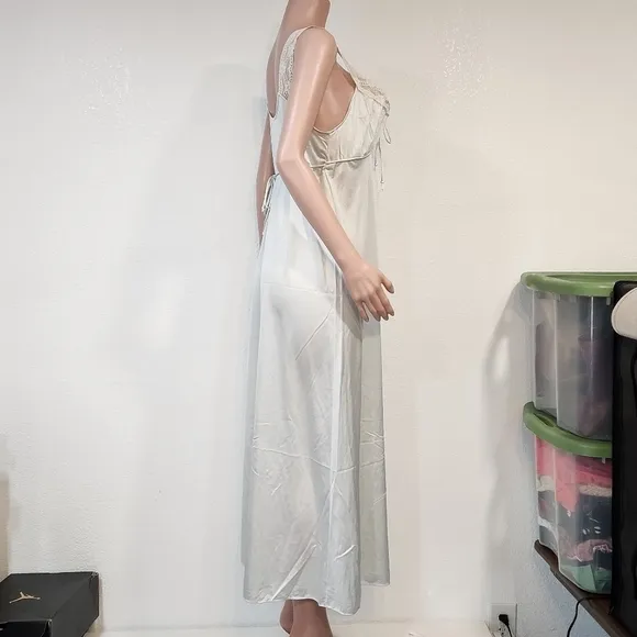 Vintage JcPenney Maxi Lightweight Cream Nightgown Sz M