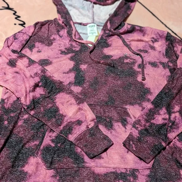 VS Pink Cozy sleepwear set medium nwt