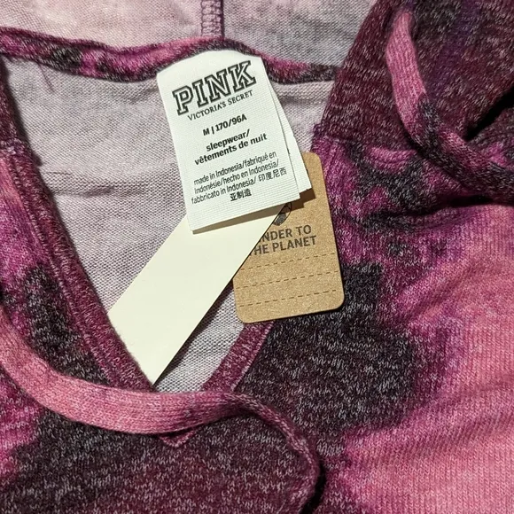 VS Pink Cozy sleepwear set medium nwt