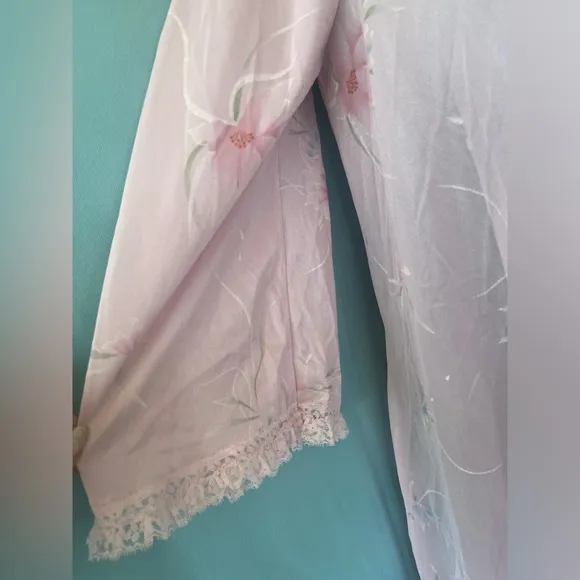 Vtg Val Mode Pink Peignoir Night Gown W/ Floral and Pink Lace Collar &amp; Trim Sz M