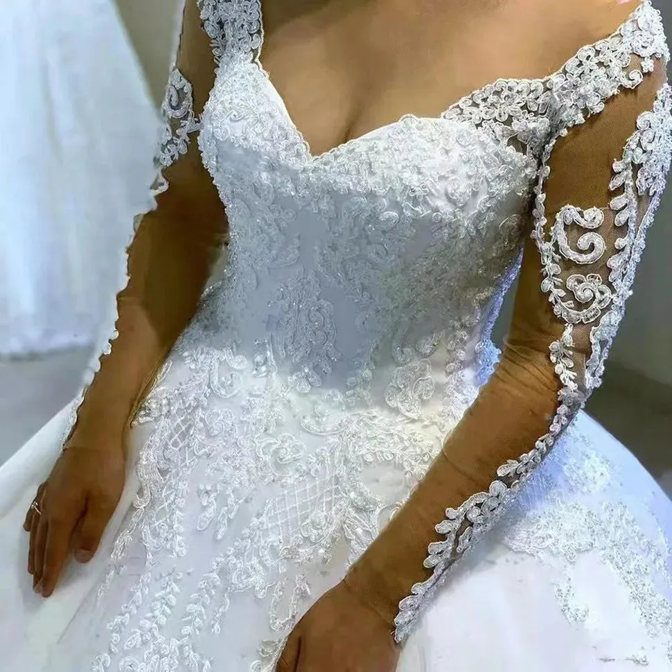 Wedding Dress Ball Gown V Neck Appliques Full Sleeve Wedding Dress