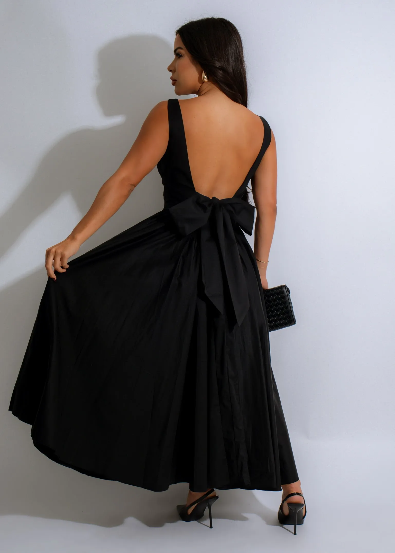 Whispering Rose Maxi Dress Black