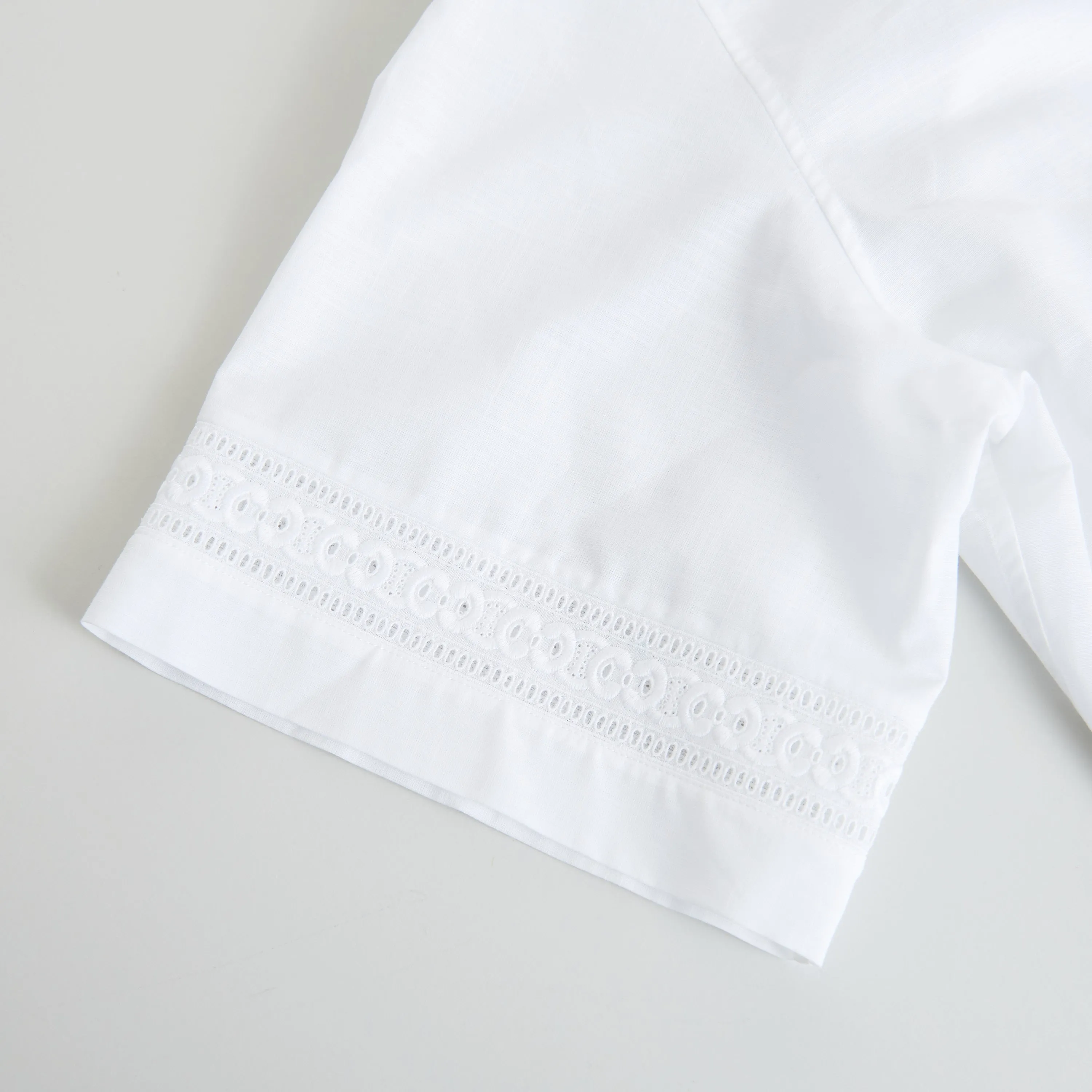 White Cropped Shirt With Frill, Claudine Collar And Triomphe Embroidery