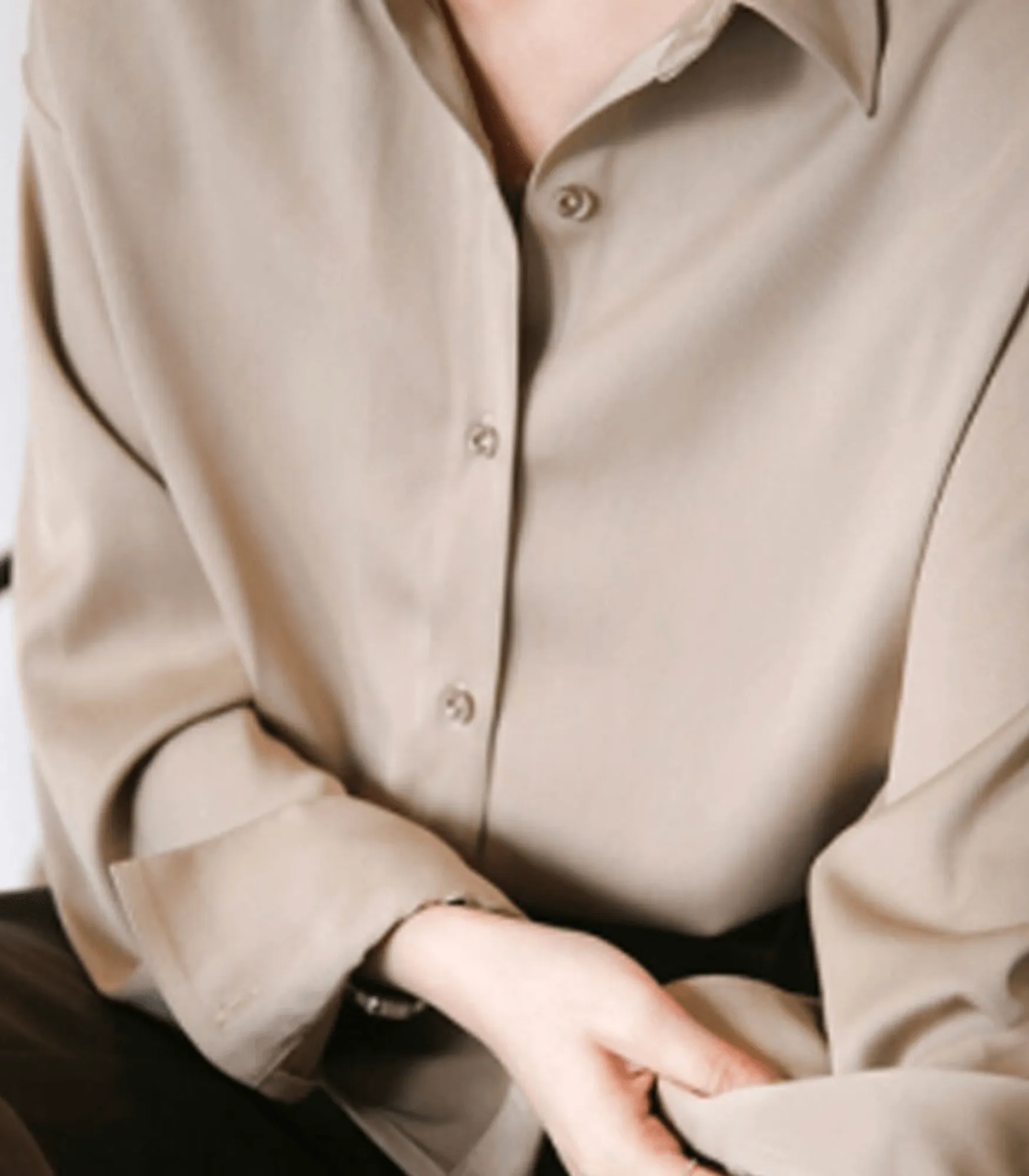 Wilma® | Buttoned Satin Silk Blouse