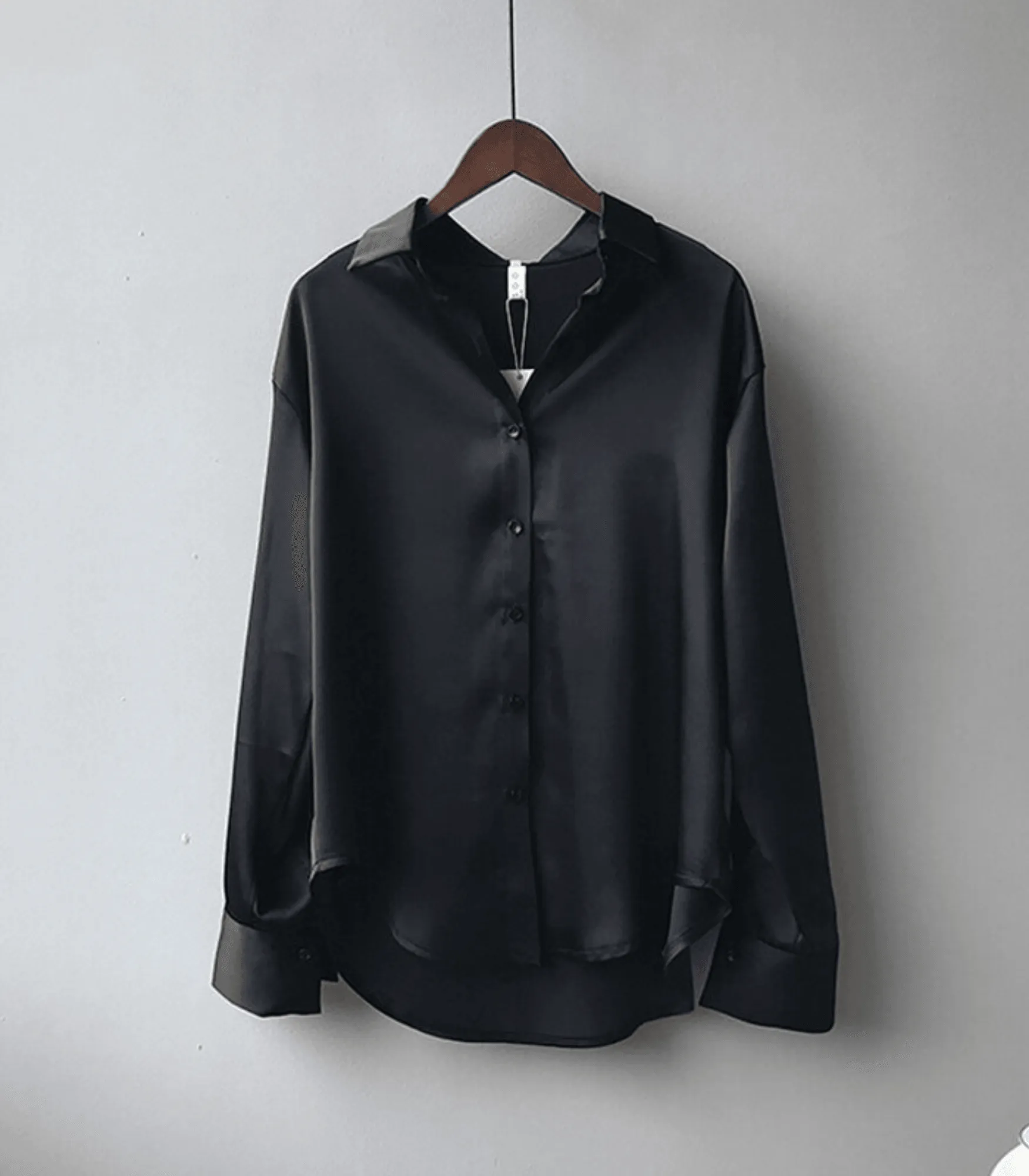 Wilma® | Buttoned Satin Silk Blouse