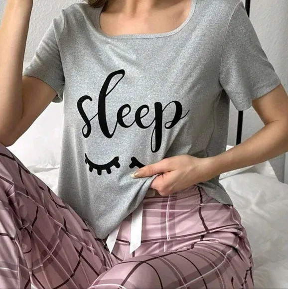 Women's Pajama Top With Letter, Cartoon Eyelash Print
