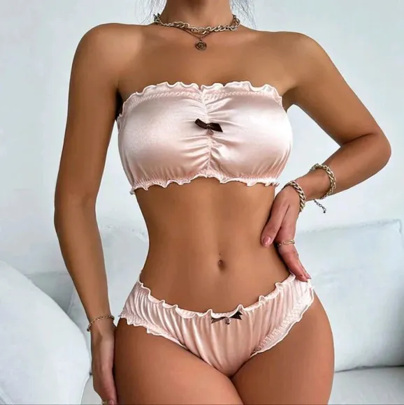 Women's Ruched &amp; Bowknot Decorated Bra &amp; Panty Lingerie Set