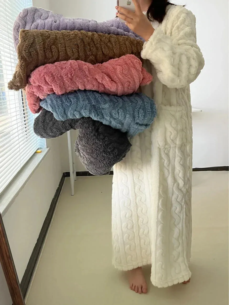 Xochitl® | Blanket With Sleeves