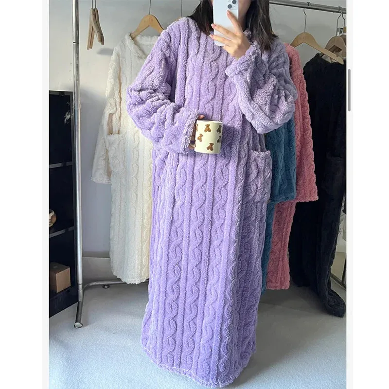 Xochitl® | Blanket With Sleeves