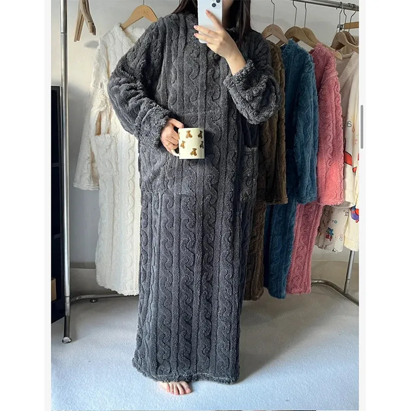 Xochitl® | Blanket With Sleeves