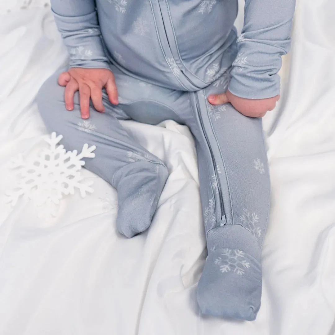 Zipper Sleeper - Snowflakes